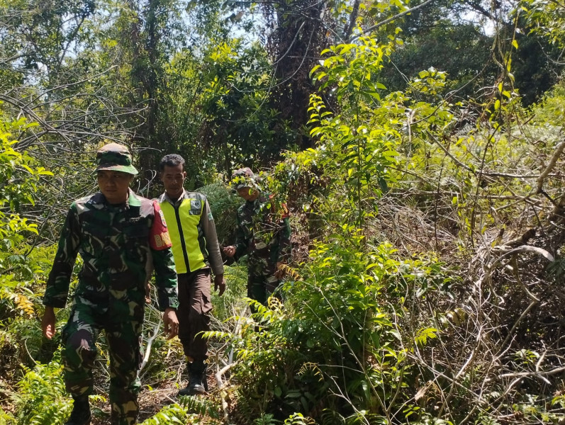 Karhutla Masih Menjadi Ancaman, Babinsa Laksanakan Patroli