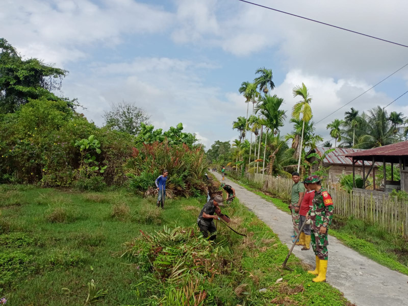 Babinsa Tanamkan Semangat Goro Pada Pelaksanaan Komsos