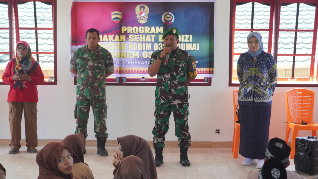 Dukungan TNI untuk Santri Al Huda Melalui Program Makan Bergizi