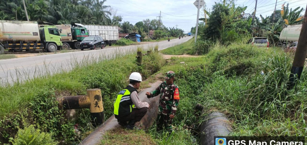 Pastikan Dalam Kondisi Aman, Serda M. Andi Darmawan Laksanakan Patroli dan Binter