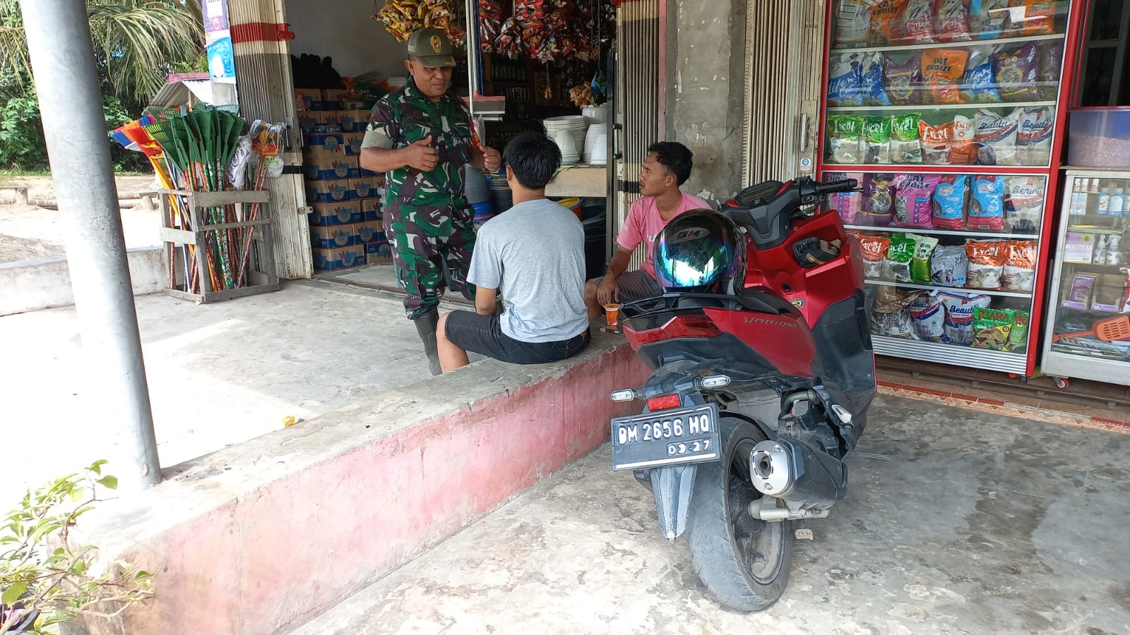 Serda Roni Sandra Laksanakan Komsos