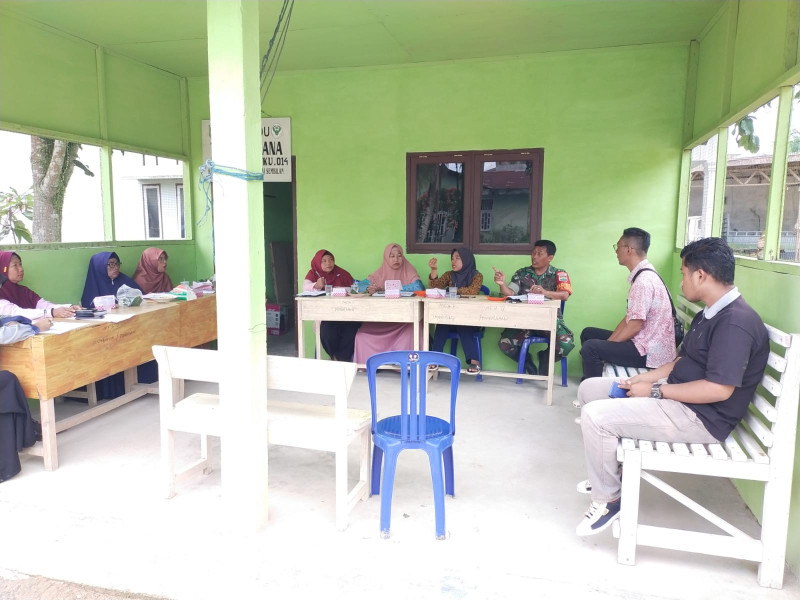 Serka Khorianto dan Masyarakat Hadiri Rapat Perencanaan Pembentukan Pokja KB