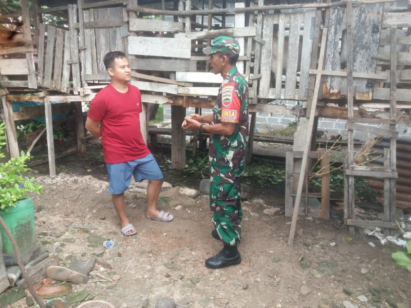 Pendampingan Sertu Nono Kepada Masyarakat Dalam Mencegah PMK