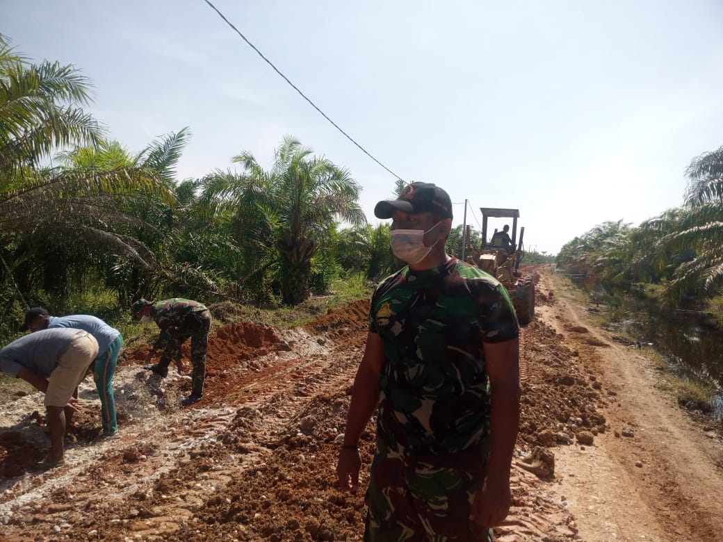 Alat Berat Dikerahkan Percepat Pembangunan Aukas
