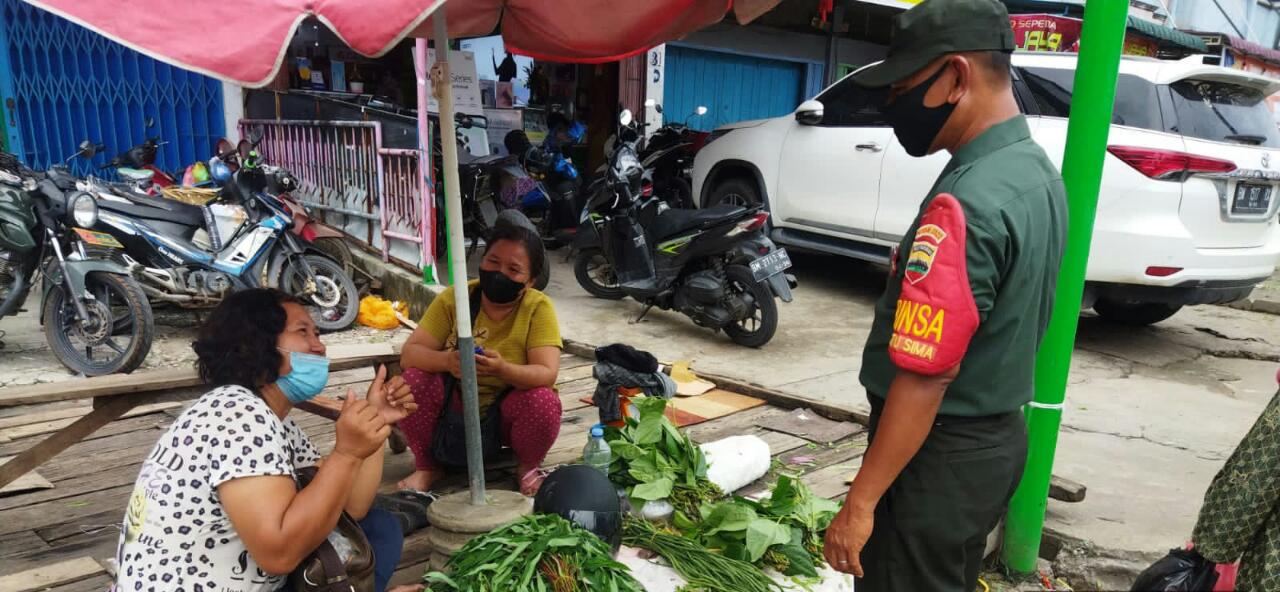 Sertu Abu Kasim Ajak Masyarakat Untuk Vaksin di Fasilitas Kesehatan Terdekat
