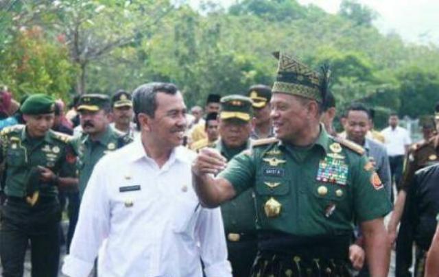 Panglima TNI Puji Bupati Siak