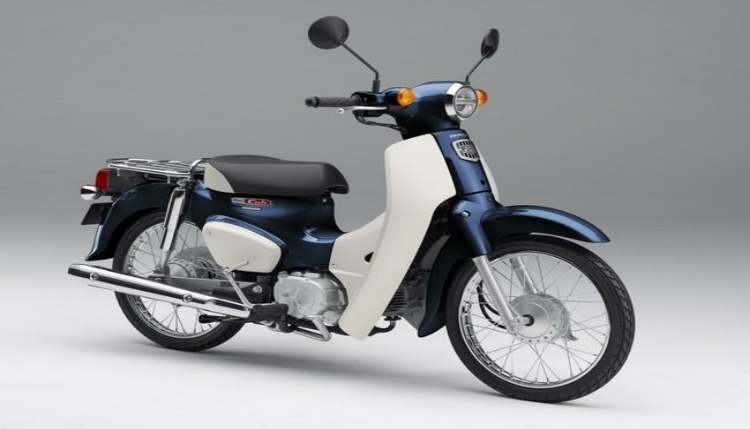 Honda Pamerkan Motor Legendaris Super Cup