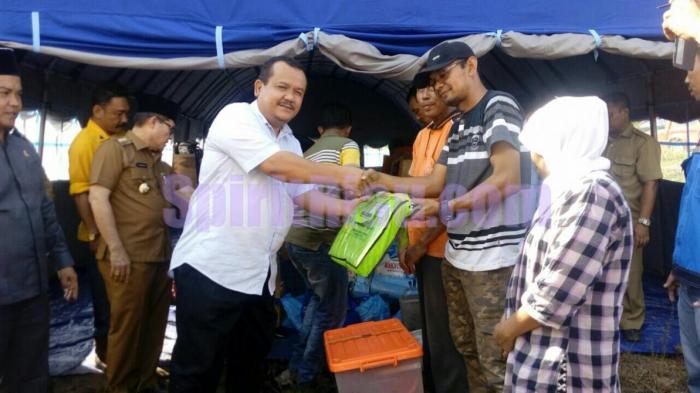 Rumah Korban Angin Puting Beliung, PT Willmar Dumai Siap Bantu Reparasi