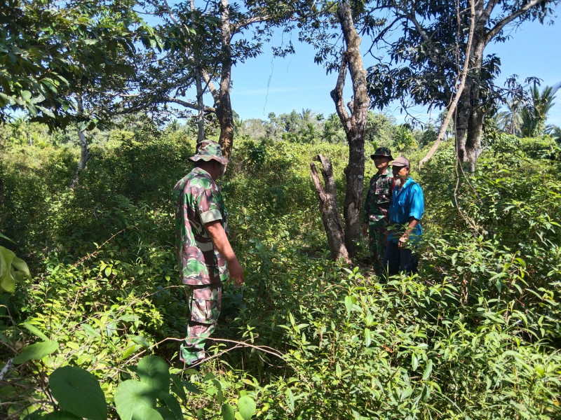 Babinsa Koramil 06 Merbau Himbau Warga Untuk Bersama-sama Cegah Karhutla