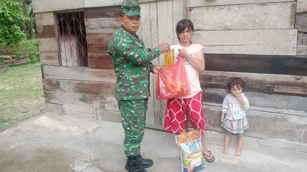 Sertu Sareh Bantuan Kepada Warga Binaannya