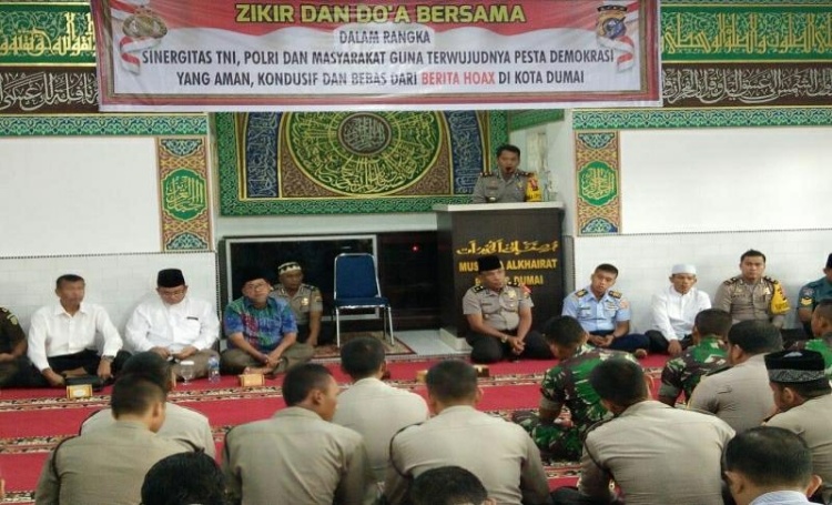 TNI, Polri dan Masyarakat Dumai Gelar Zikir dan Doa Bersama