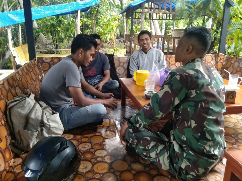 Meningkatkan Partisipasi Masyarakat Dalam Membangun Wilayah, Koptu Erwan Laksanakan Komsos