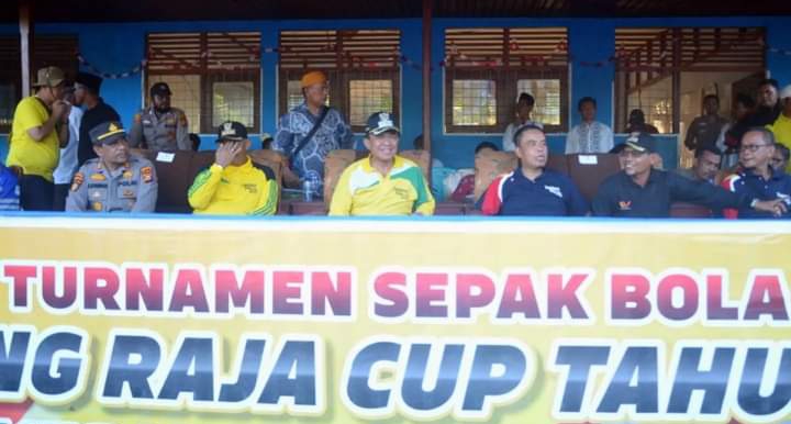 Bupati Inhil Membuka Turnamen Sepak Bola Tanjung Raja Cup Tahun 2022
