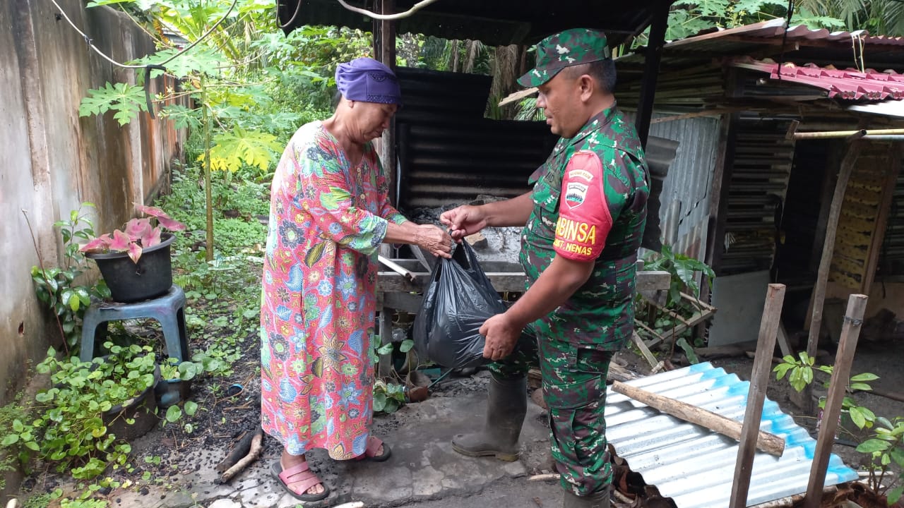 Serda Roni Sandra Laksanakan Giat Jum'at Berkah