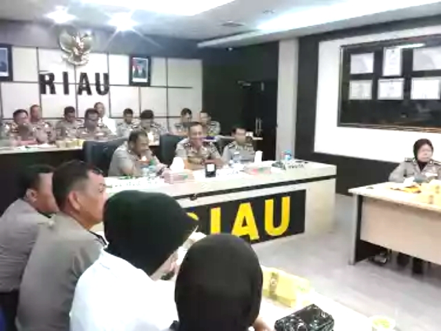 Kapolda Riau Hadiri Rapat Dengan Kapolri Dalam Rangka Pilkada Serentak Seluruh Indonesia