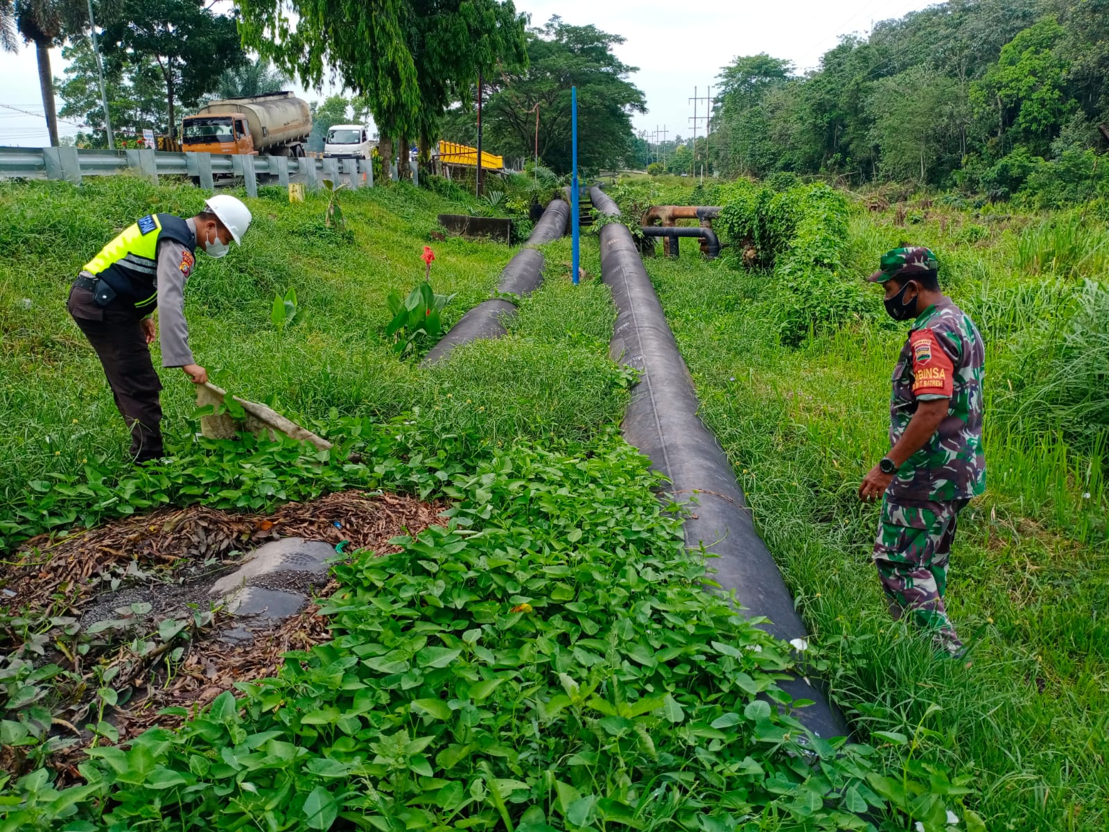 SKK Migas dan Serma Azman Laksanakan Binter dan Patroli