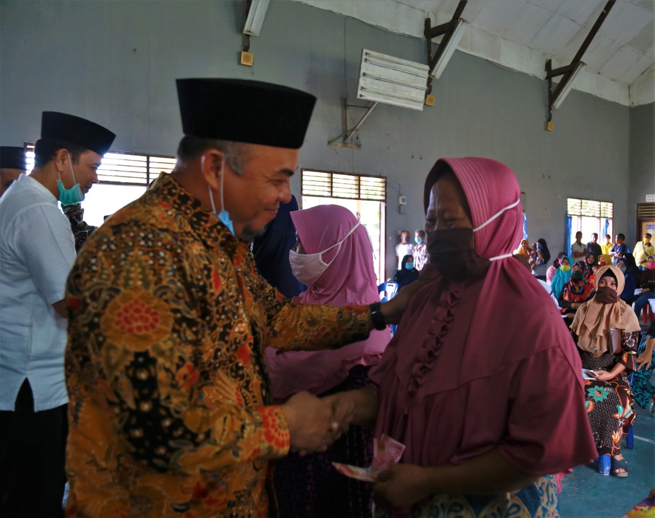 Pemkab Labuhanbatu Salurkan 2.673 BST di Kecamatan Bilah Barat