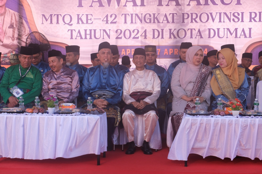 Dandim Antony Tri Wibowo Hadiri Pawai Ta'aruf Pembukaan MTQ ke-42