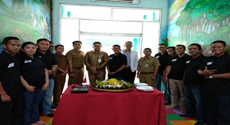 Peringati Anniversary ke -12, Grand Zuri Kunjungi Pasien Disabilitas di RSUD Dumai