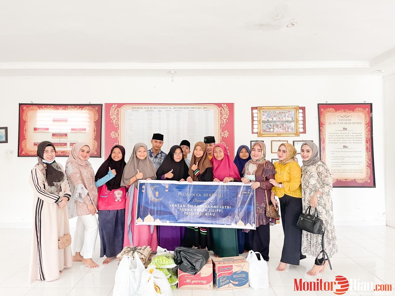 ISIPP Provinsi Riau Berbagi Sembako di Kota Dumai