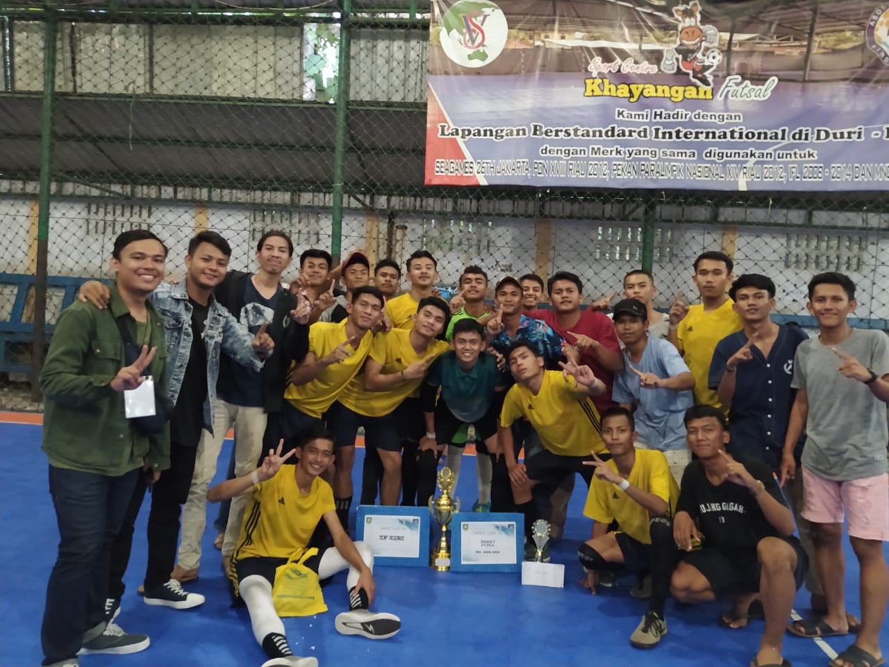 SMA Negeri 1 Mandau Juara Turnamen futsal IMKD Cup