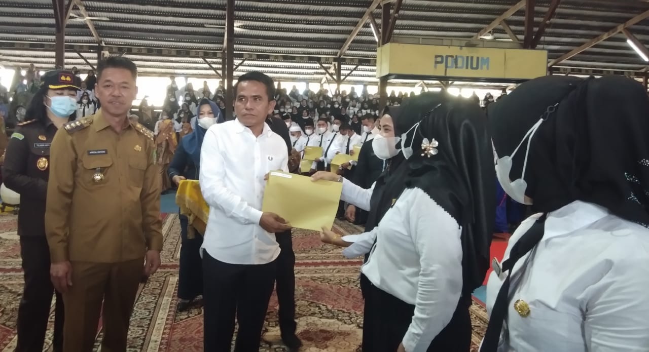 Ketua DPRD Rokan Hilir Beri Ucapan Selamat Kepada Pegawai PPPK