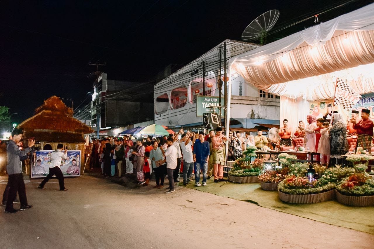 Bupati Kasmarni Lepas Pawai Takbir Idul Adha 1443 H di Kecamatan Mandau
