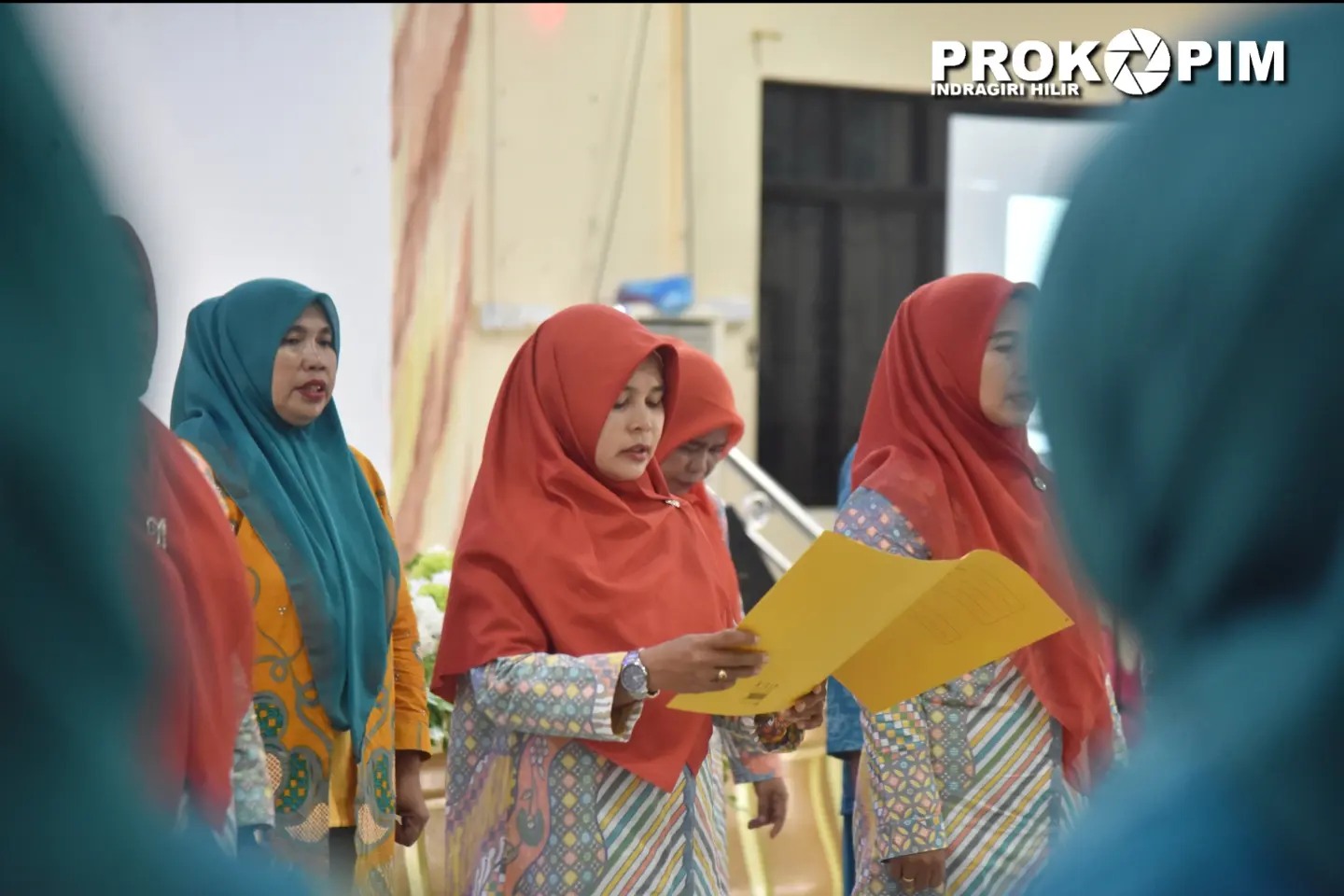 PJ Bupati Herman Saksikan Pengukuhan Bunda Asuh Anak Stunting  5 Kecamatan Inhil