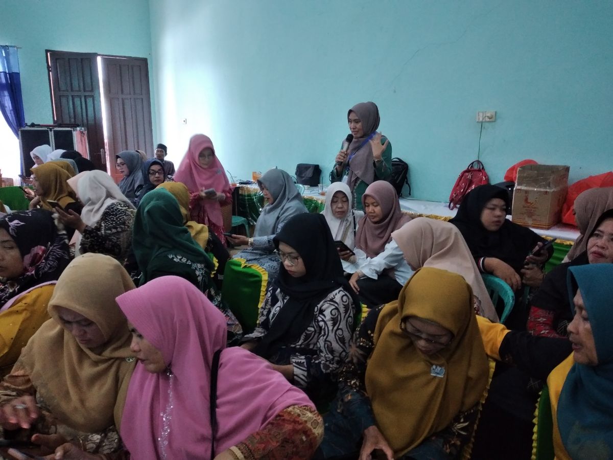 Cegah Stunting di Inhil, DP2KBP3A Inhil Beri Bimtek dan Pelatihan Bagi Tim Pendamping Keluarga Kecamatan